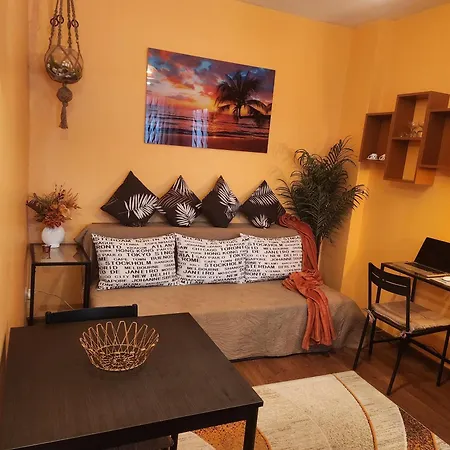 דירה Studio 7A Cozy Central Oasis *