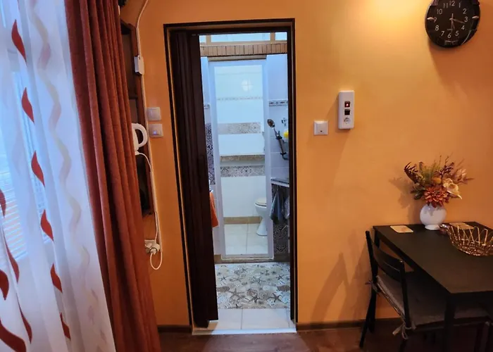 דירה Studio 7A Cozy Central Oasis *