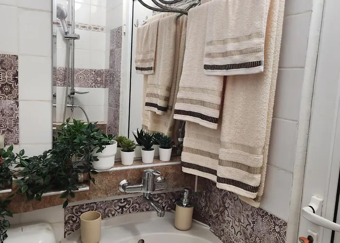 Studio 7A Cozy central oasis *