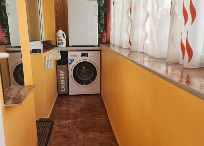 Studio 7A Cozy central oasis *