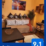 Apartment 7a Cozy Oasis