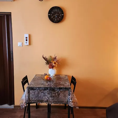 7a Cozy Affordable Oasis Varna