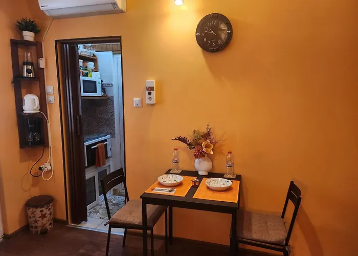 Studio 7A Cozy Central Oasis Apartmán Varna